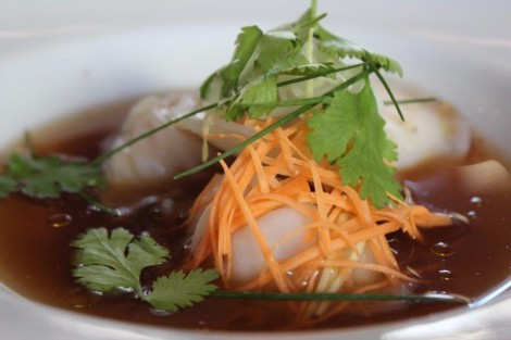 Ravioles de légumes, bouillon parfumé façon Thaï